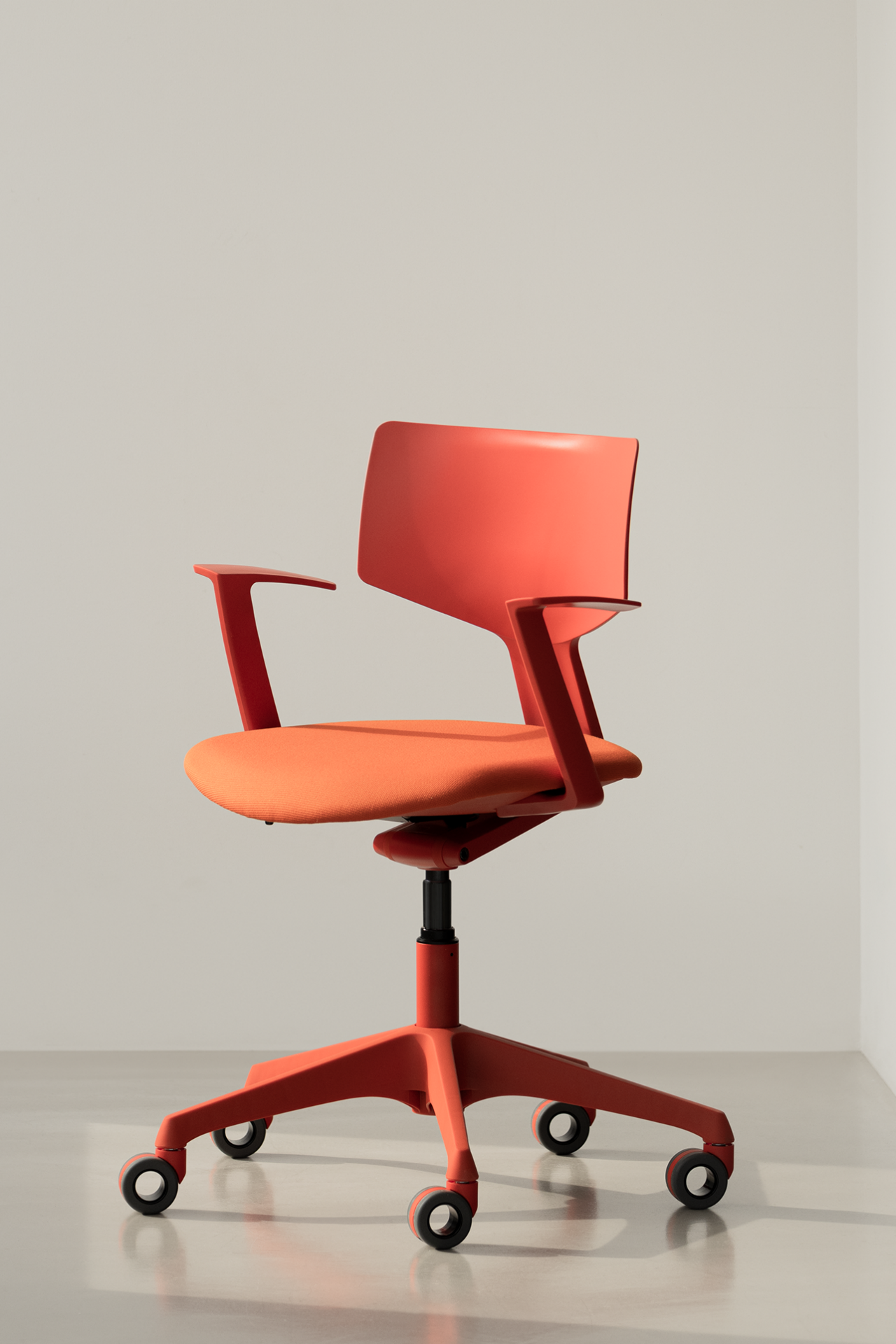 Okamura 2025 ergonomic chair