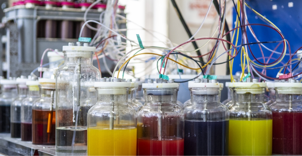 Yarn is test-dyed in a small pot before mass-production.