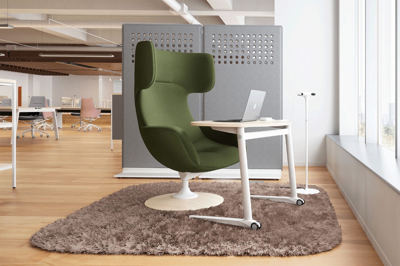 Lives Work Lounge Chair