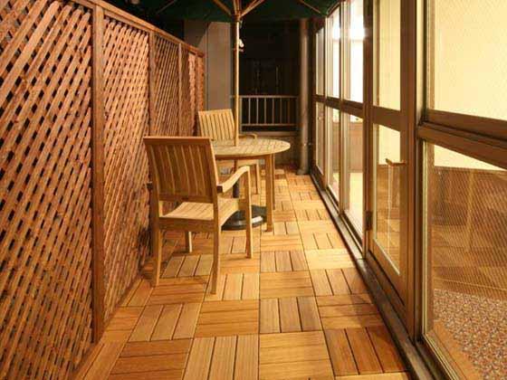Financial Club inc./【Break area】There is latticework and umbrellas, and the area can also be used for smoking. 