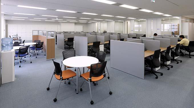 HCL JAPAN LTD./【Office area】A Non-Territorial Office comprised of a comfortable space.