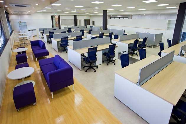SHIMADZU LIMITED/【Office area】A flexible layout adopting the universal plan approach