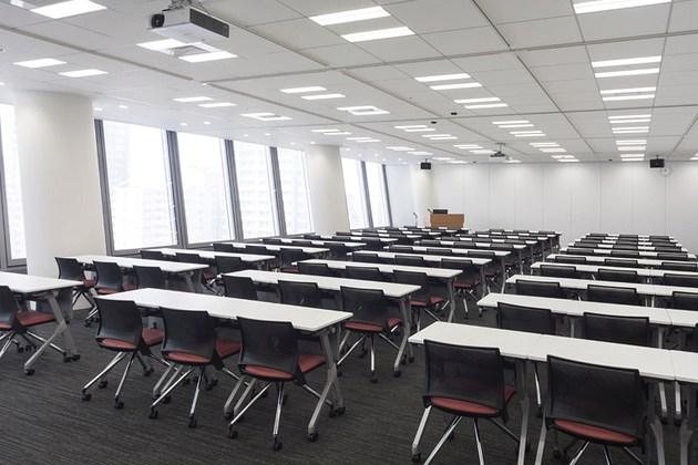 The Niigata Nippo Co., Ltd./【Seminar area】The seminar room is used by learning-related institutions.