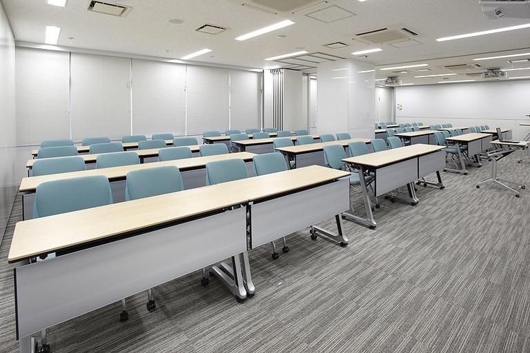 Taiyo Life Insurance Company/【Training room】Lecture-style layout for 64 people.