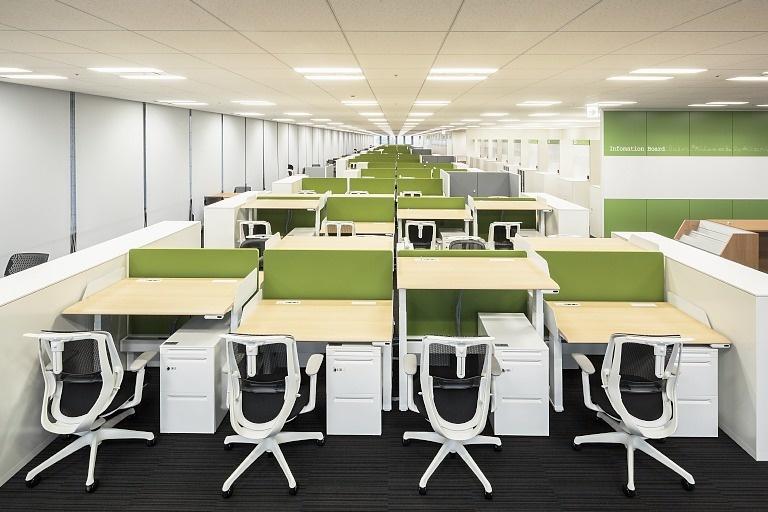 Kanden Realty & Development Co., Ltd./【13F Work area】Work area color coordination varies by floor.